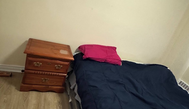 Shared 1 bedroom apartment