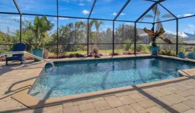 South Gulf Cove 4BR/2BA Heated Pool ,15 mins to the GULF