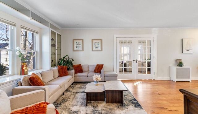 Spacious 5BR w Parking, near NYC, MAJOR INTERNATIONAL SPORTING EVENT