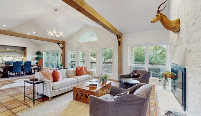 Spacious beautiful home w/full kitchen, balcony and patio, next to golf course