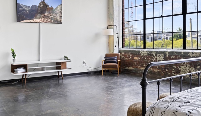 Spacious Boho Beltline Studio