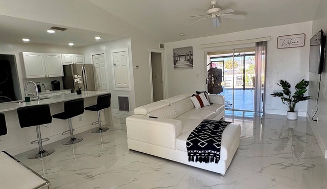 Spacious Home in lovely Lehigh Acres