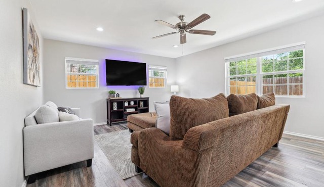 Spacious San Antonio Retreat w/Private Patio!