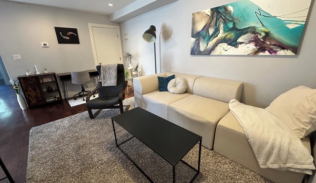 Spacious Vancouver Suite