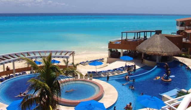 Spectacular Oceanfront Views