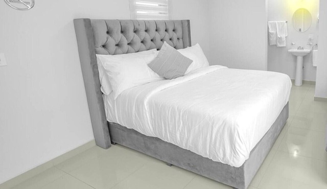 Studio/PrivateBalcony in TJ near USBorder