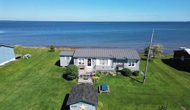 Stunning Beachfront WEEKLY Rental, On Dazzling N.S. North Shore Sunset Trail!