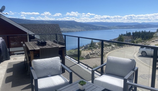 Stunning Lake View Cottage at La Casa-EV 2 Charger