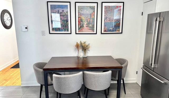 Stylish 2BR Free Parking 15 min to MTL