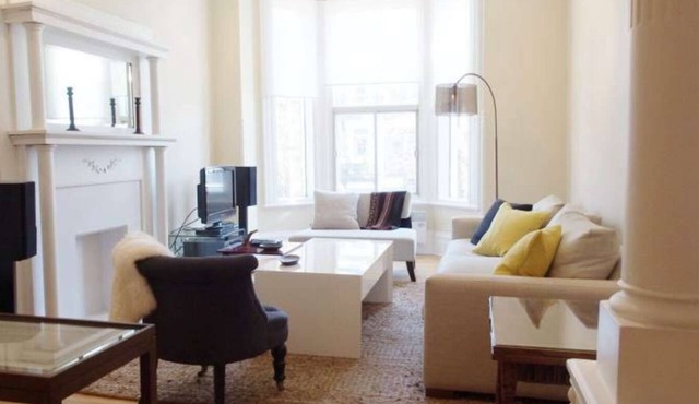 Stylish Apartment in the Heart of Mile-end
