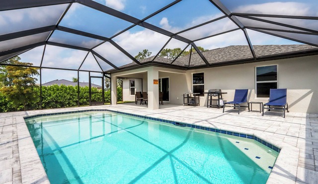 Sun & Fun - Your Private Cape Coral Escape!