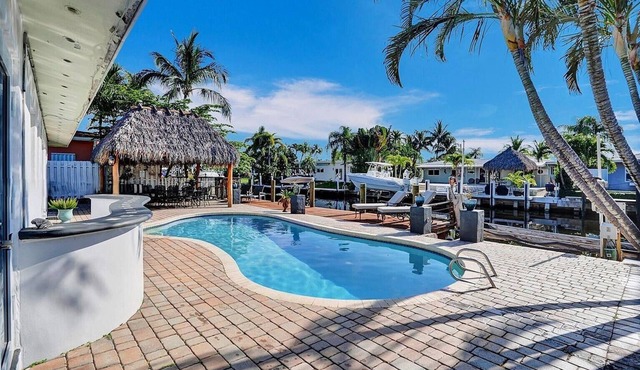 Sun-Soaked Retreat with Pool in Pompano Beach
