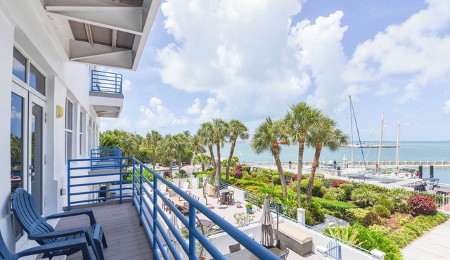 Sunset Overlook - Waterfront Condo at Harbour Place with Sunset View