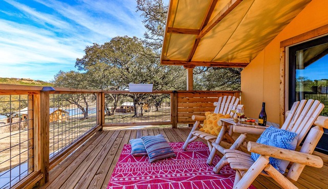 Tent | Pool Firepit Lake Hot tub River Heat/AC