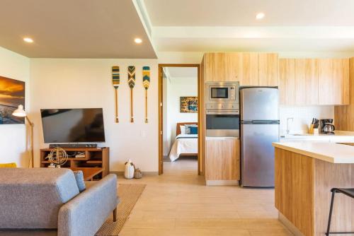 The Boat Residences 4 Apt x 16 people