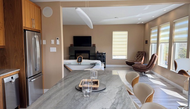 The Captain’s Quarters 2 bedroom harbourview condo