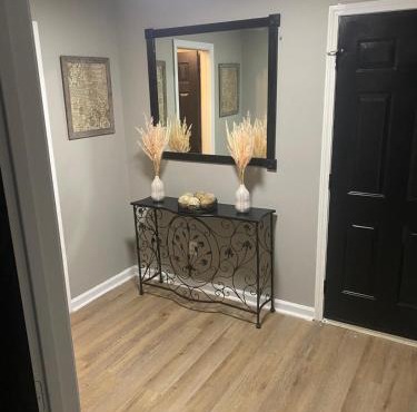 The Porch House - Comfort meets Style!