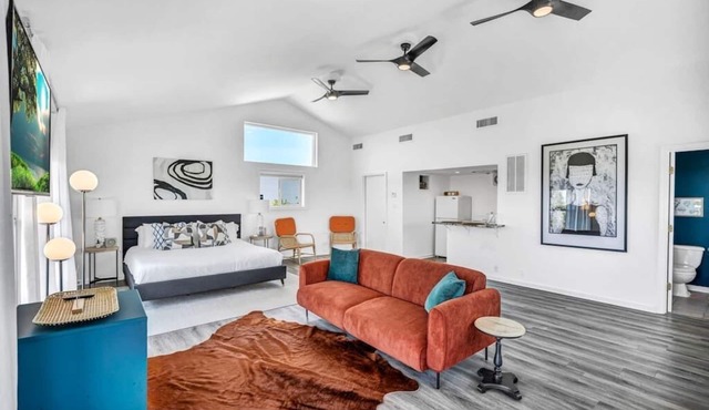 Thistle Hill Modern Barndominium wt Amazing View!