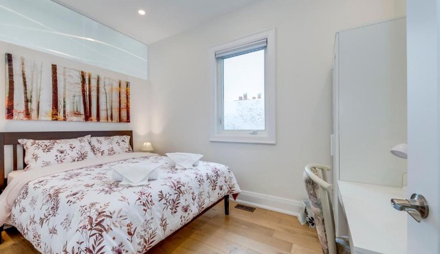 Toronto Midtown Home Suites
