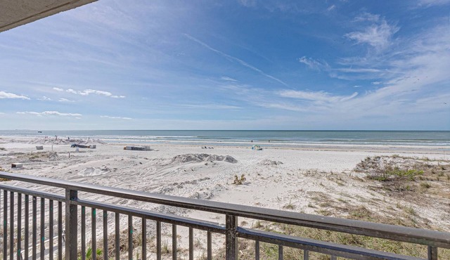 TRUE GULF FRONT CONDO 100% DIRECT BEACH/GULF VIEWS VISTAS 301 New Everything in St Pete Beach