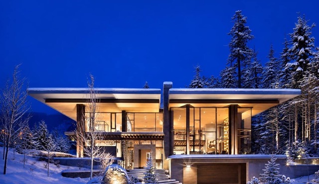 Two Cedars | Ski in-Ski out | Kadenwood Estate