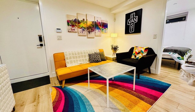 Vibrant East Van, easy access to downtown, mountains, shops and restaurants.