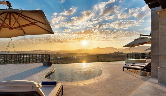 Villa del Rey 6BD · Ocean View · Pool · Los Cabos