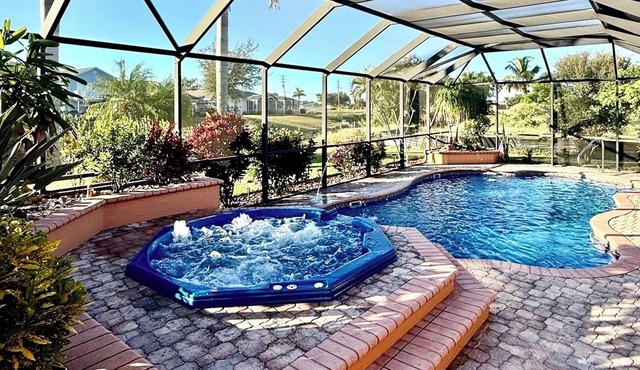 Villa "Maritine" -Pool & Spa, Beach & Kajak