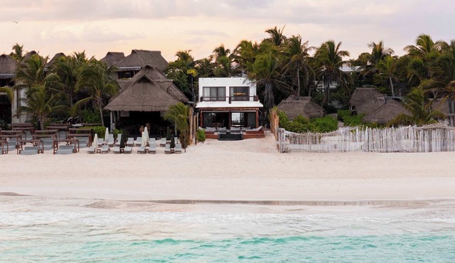 Villa Privada | Fully-Staffed Beachfront Getaway