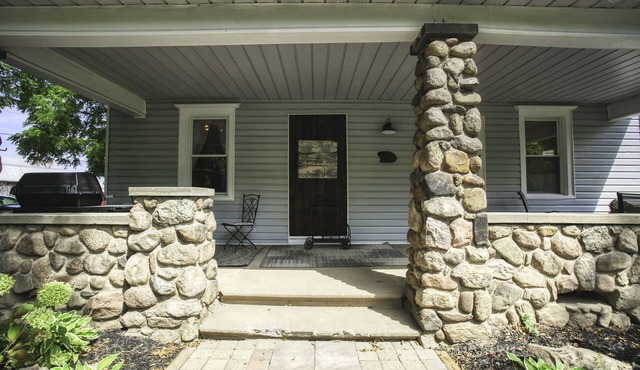 Vineyard Location Clean Spacious Family Accommodation 3 Bedroom