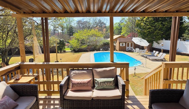 VIP World Cup Getaway Stylish Home for Soccer Fans