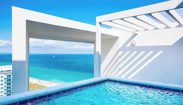 W South Beach