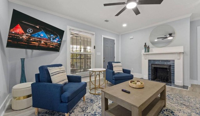 West End Duplex w/Patio Near BeltLine