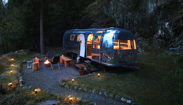 Wildernest Mountainside Airstream Getaway