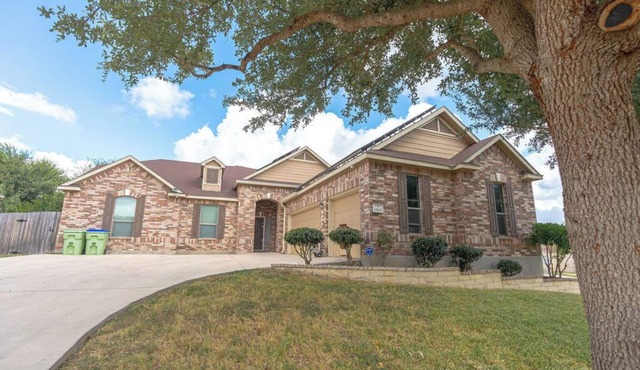 Your home away from home awaits. Cozy 4-bedroom house with tons of space for all