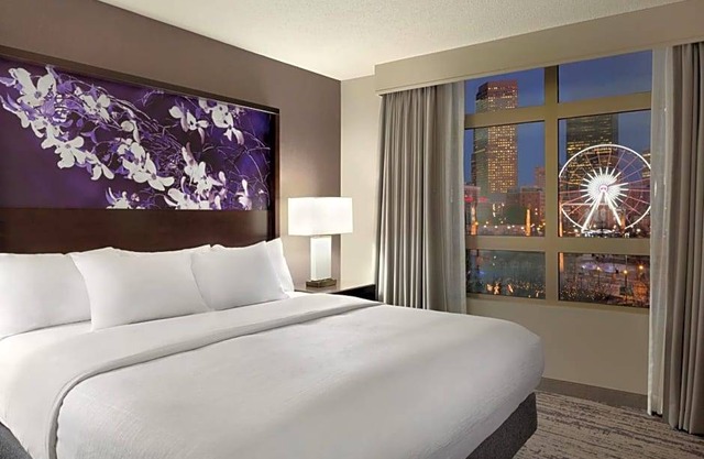 3-Star Hotel ∙ Embassy Suites by Hilton Atlanta at Centennial Olympic Park
