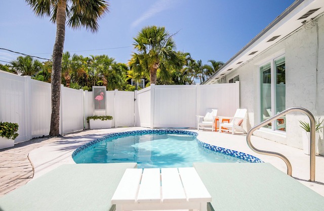 While Away A · EV Charger · Fenced Pool · Renovated 2025 in Holmes Beach