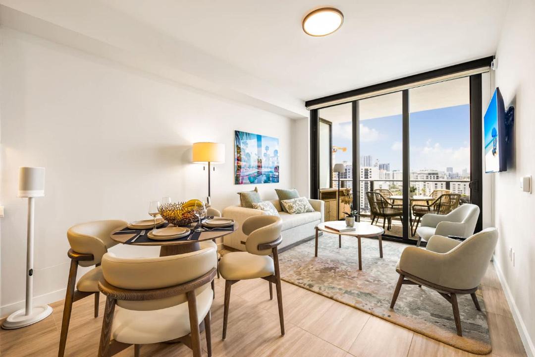 North Beach Apartment | Miami Beach Retreat Cozy 1BR Steps from the Shore