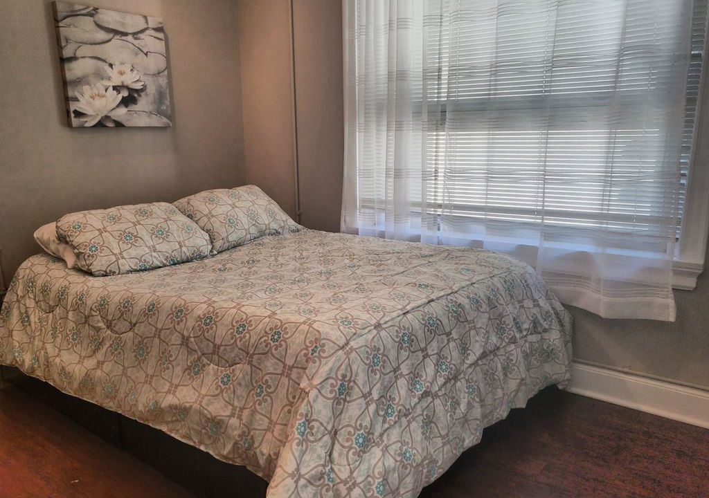 Photo of Bedroom in South Downtown