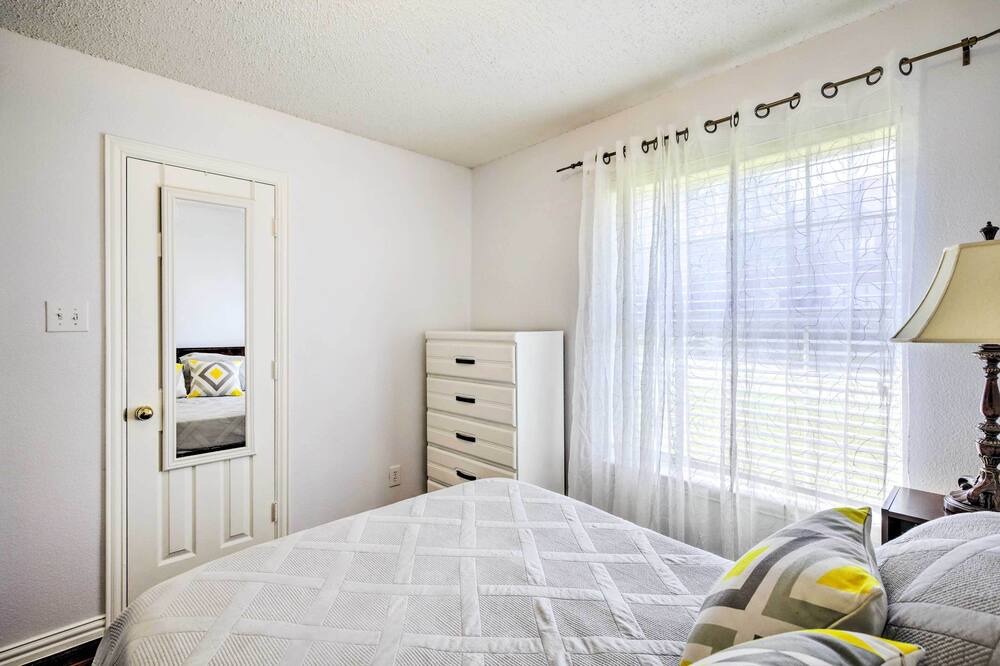 Photo of Bedroom in Plano