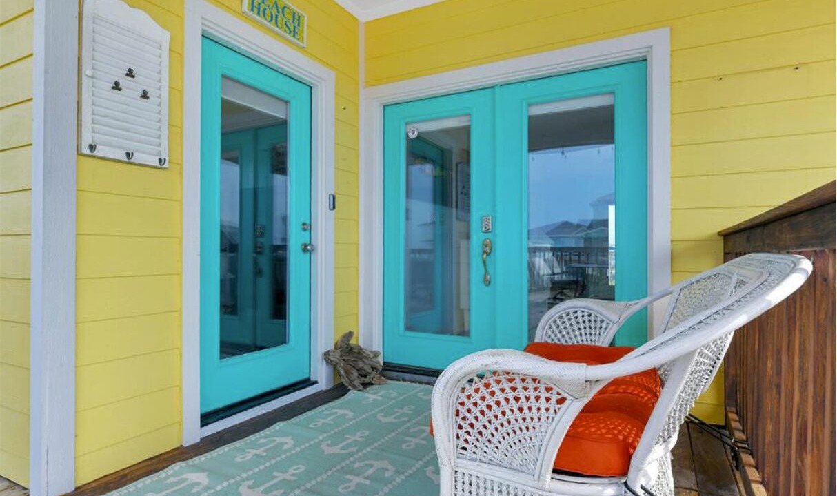 Photo of Patio Balcony in Terramar Beach