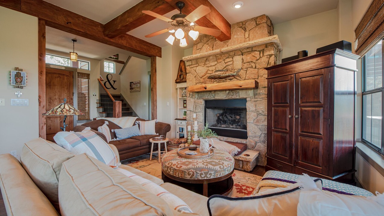 Photo of Livingroom in Jonestown