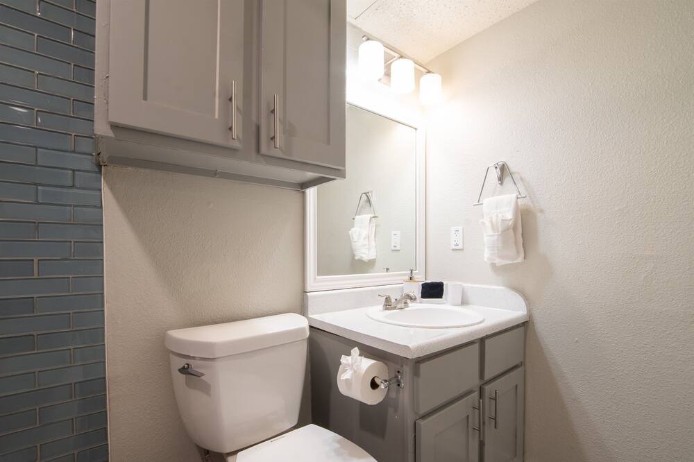 Photo of Bedroom in Barton Hills