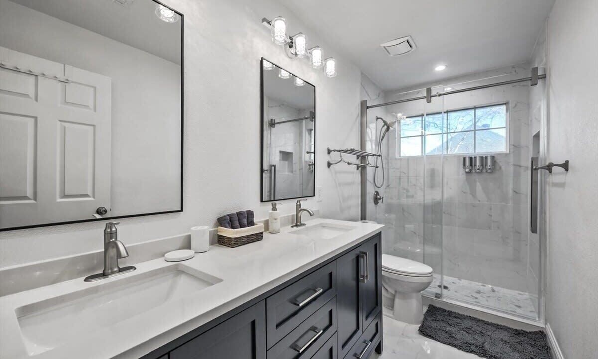 Photo of Bathroom in Plano