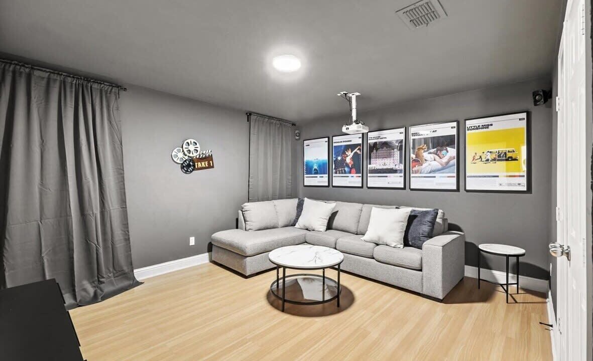 Photo of Livingroom in Plano