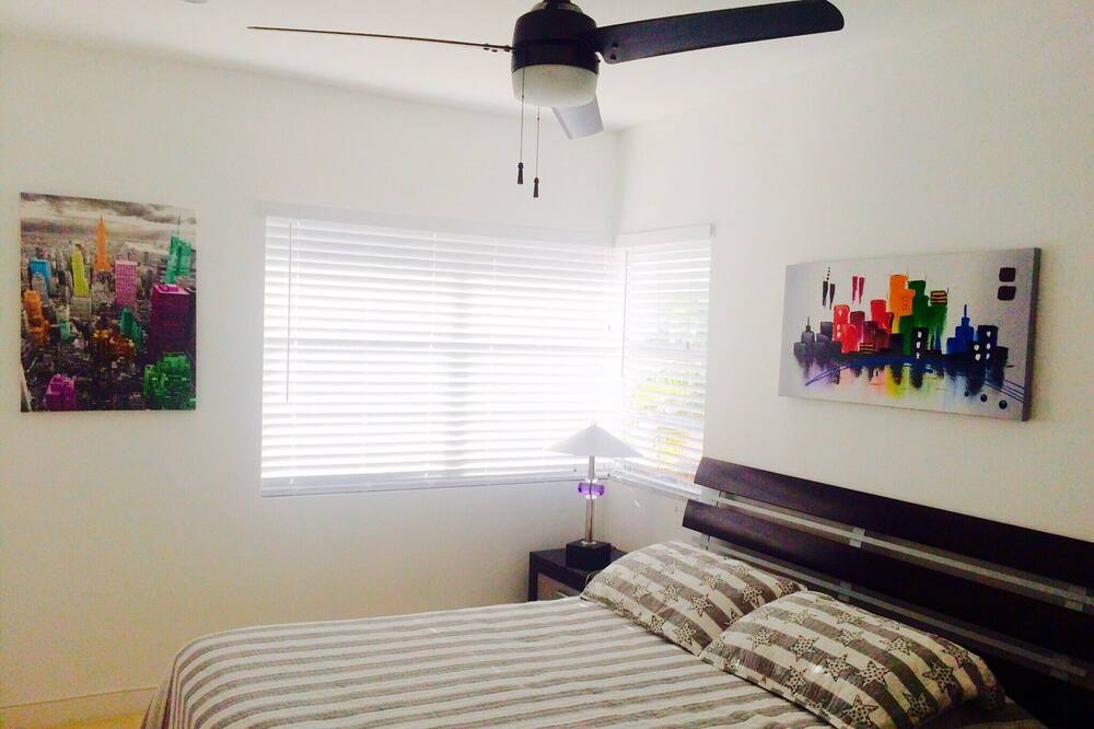 Photo of Bedroom in South of Fifth