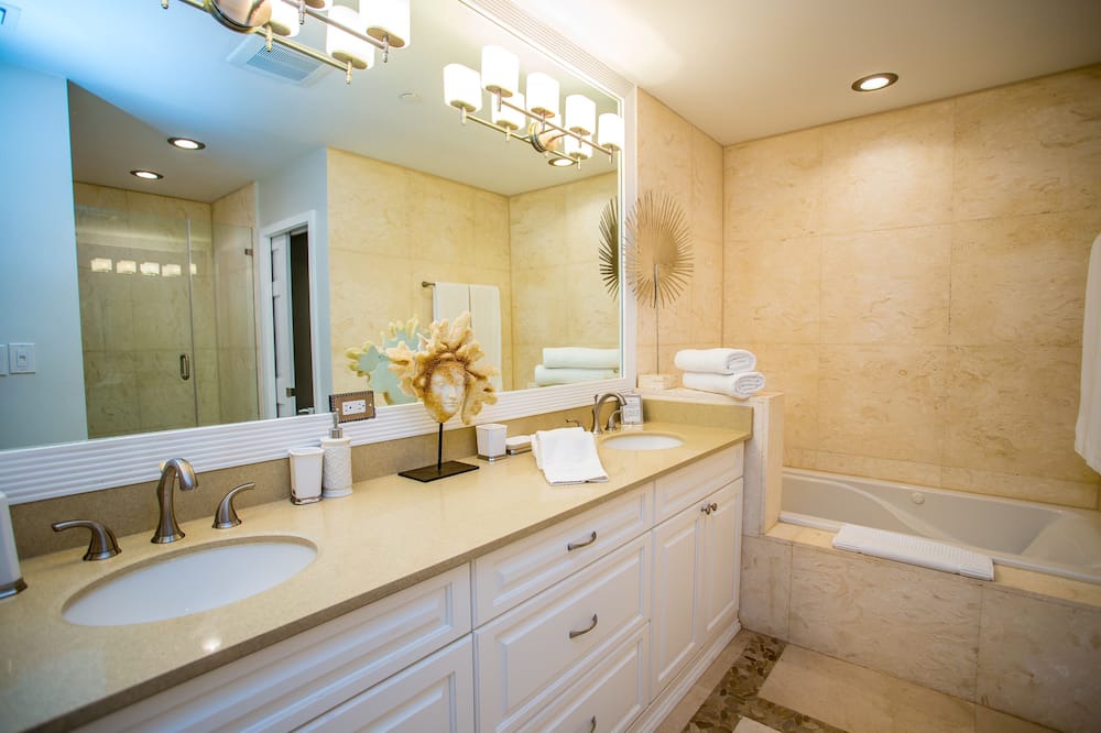 Photo of Bathroom in Miami Beach
