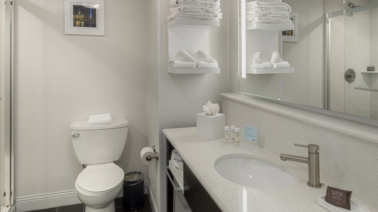 Photo of Bathroom in Carlstadt