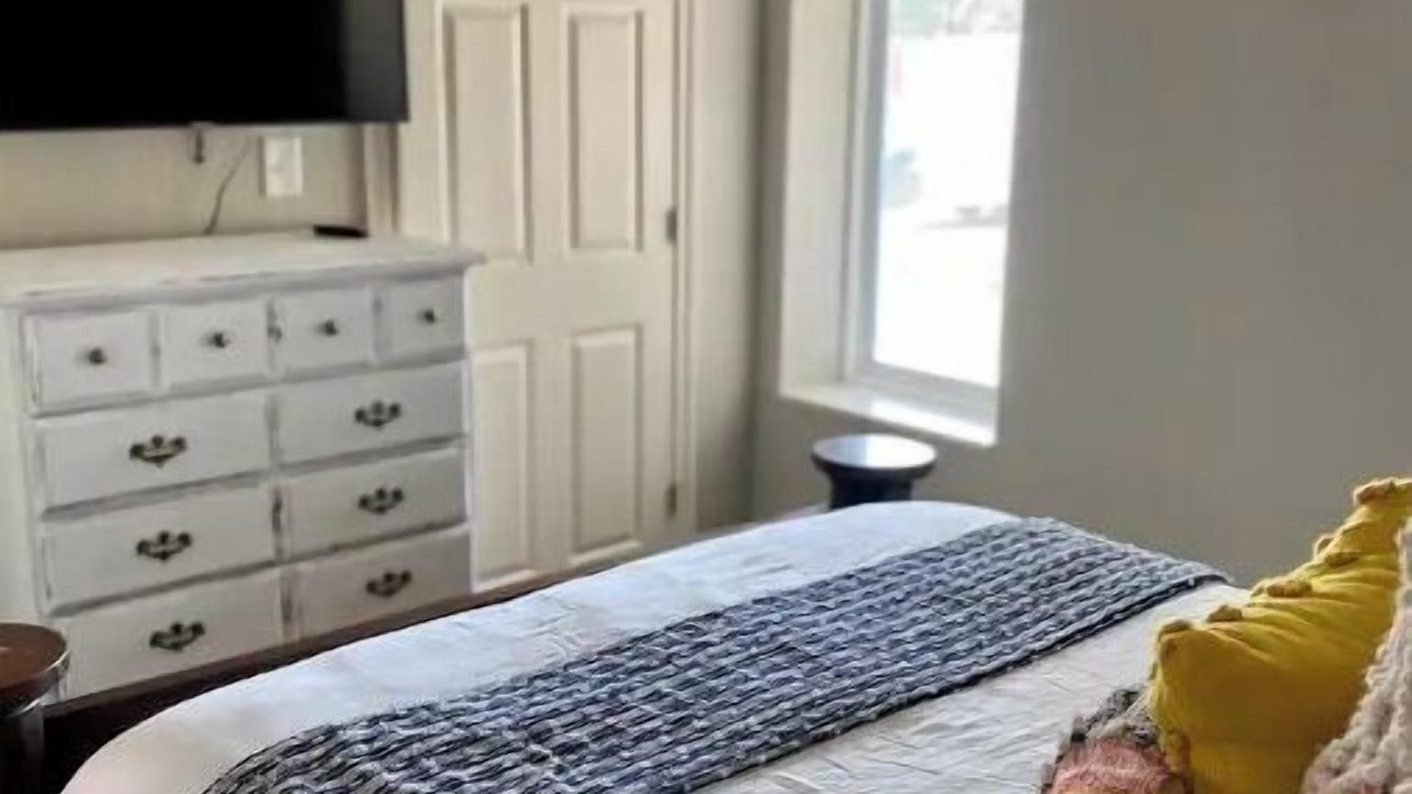 Photo of Bedroom in Canyon
