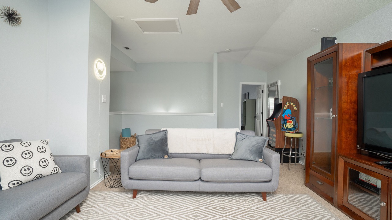 Photo of Livingroom in Medical Center District